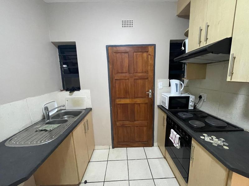 To Let 2 Bedroom Property for Rent in Vyfhoek A H North West